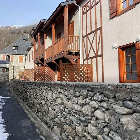 2 Pieces Pour 6 Personnes Avec Piscine Et Terrasse - Proche Saint-lary-soulan - Fr-1-504-140