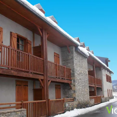2 Pieces Pour 6 Personnes Avec Piscine Et Terrasse - Proche Saint-lary-soulan - Fr-1-504-140 * Vignec