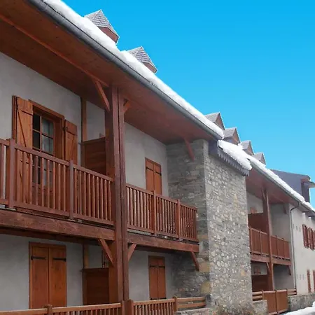 Apartament 2 Pieces Pour 6 Personnes Avec Piscine Et Terrasse - Proche Saint-lary-soulan - Fr-1-504-140 *