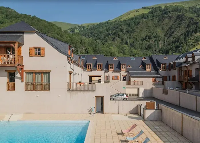 2 Pieces A Avec Terrasse, 6 Pers - Fr-1-504-140 * Vignec