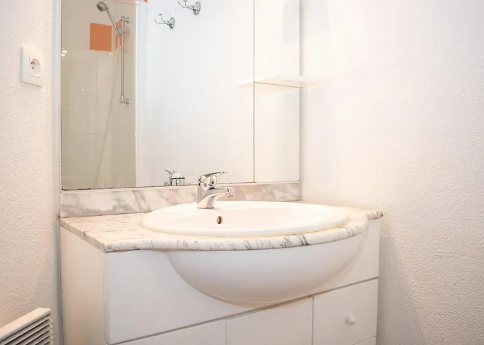 2 Pieces A Avec Terrasse, 6 Pers - Fr-1-504-140 Vignec